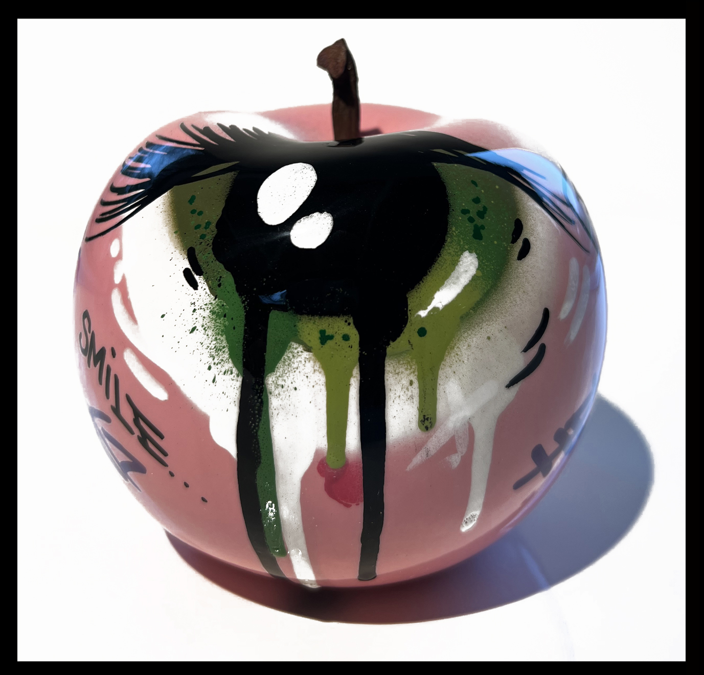 Apples “The Eye”